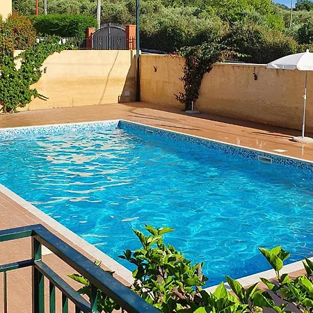 1 Bedroom Lovely In *