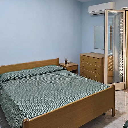 Apartman 1 Bedroom Lovely In *