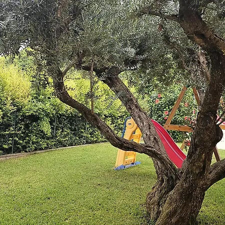 1 Bedroom Lovely In Apartman Ricadi